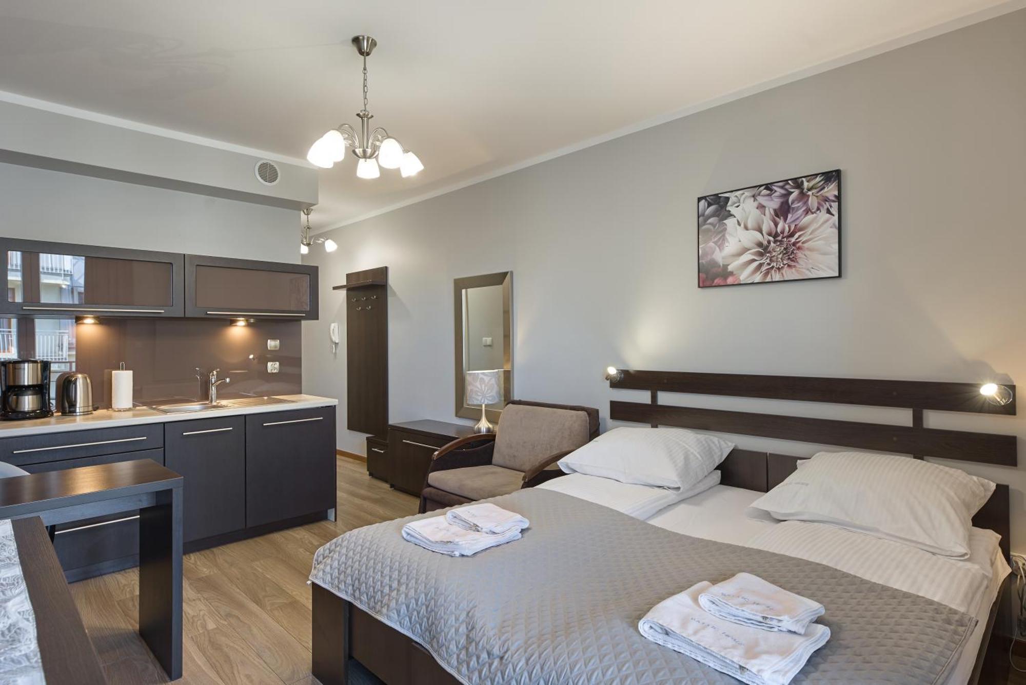 Pegaz Apartments By Baltic Home Свиноуйсьце Экстерьер фото