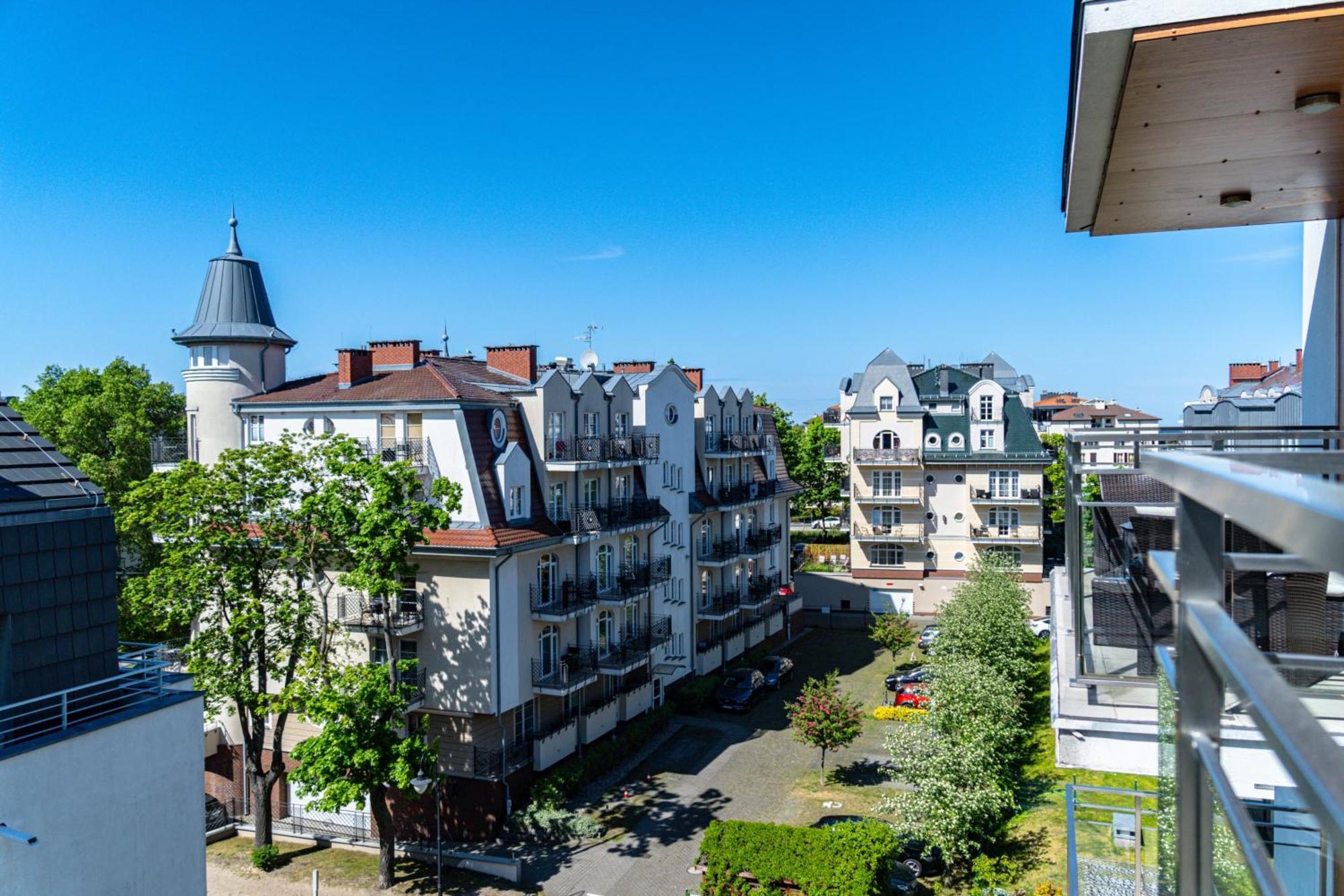 Pegaz Apartments By Baltic Home Свиноуйсьце Экстерьер фото
